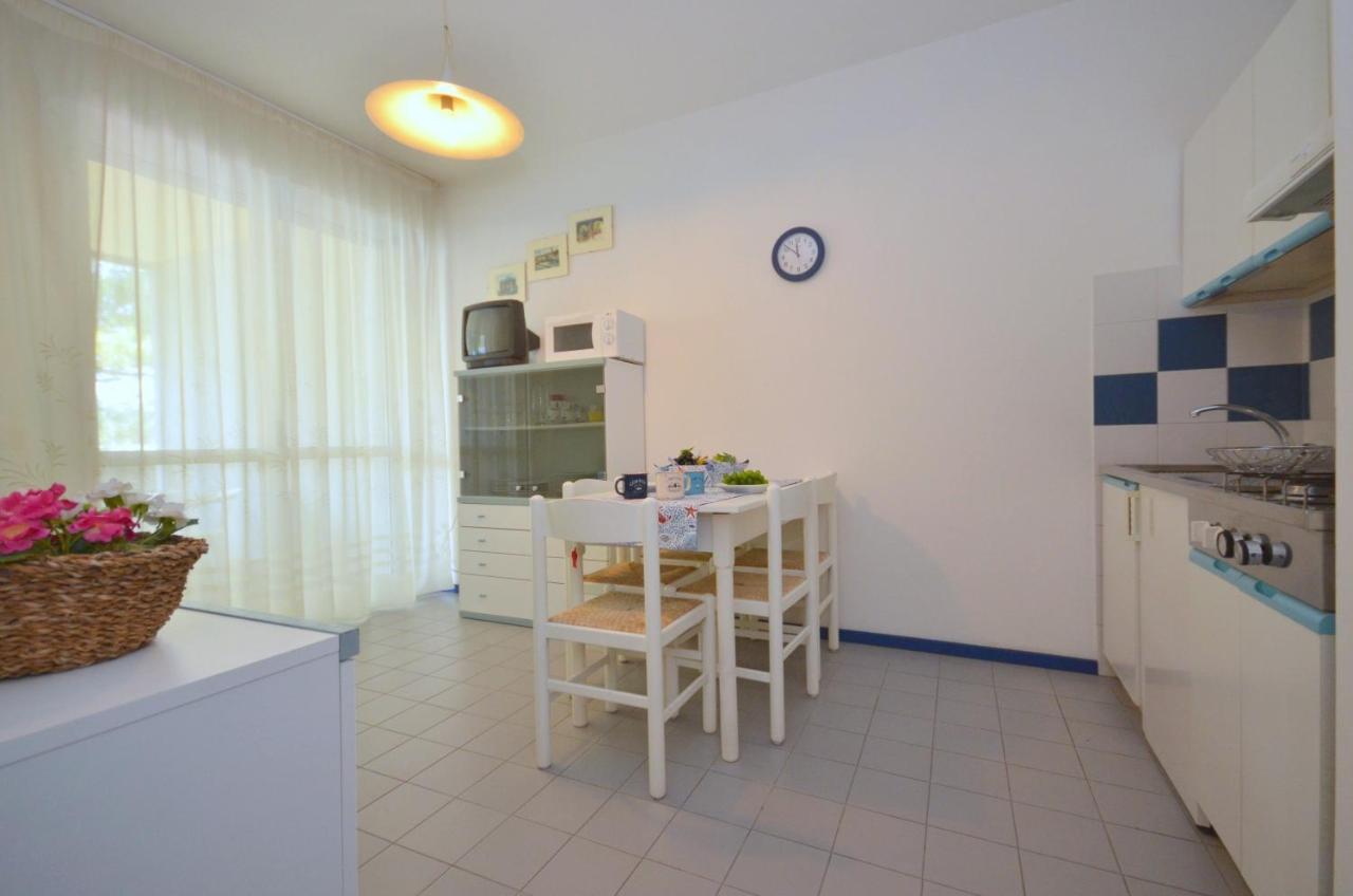 Appartamenti Antares Bibione Exterior foto